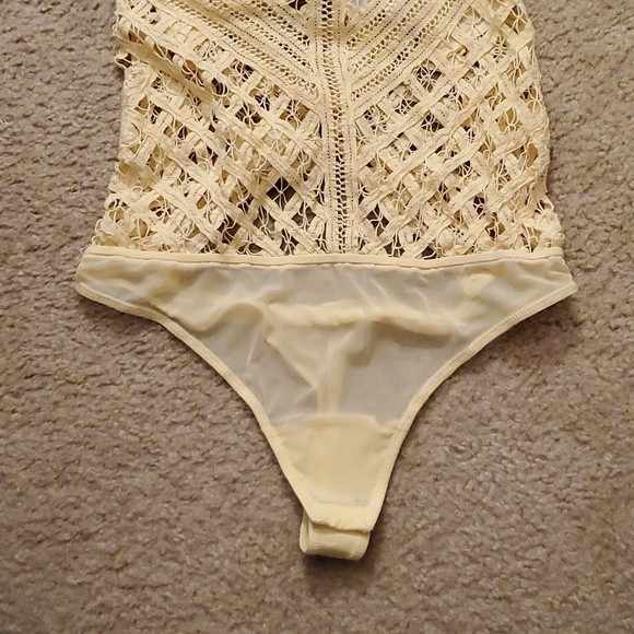 NWT Free People Battenburg Bodysuit- M - Picture 4 of 12